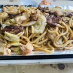 焼肉 新さよ - ホルモン焼きうどん