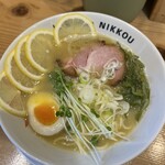 La-men NIKKOU - 鶏白湯(塩)＋レモントッピング
