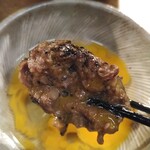 挽肉と米 - たまごに潜らせすき焼き風味