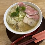 手打ち正麺 Hachimitsu - 