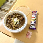 どて煮屋 おかん - どて煮丼の並