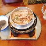 Ryoushigoya Umagena Mon - 釜飯　タコ釜飯