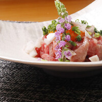 ユッケ　（塩又はタレ）