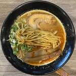 金久右衛門 - 平打ちストレート太麺