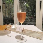 アロマフレスカ - NV Cuvee Imperiale Brut Rose, Berlucchi　　\6,800
