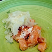 RISTORANTE E'VOLTA Unico Polo - 脂の乗ったサーモンのタルタル♡