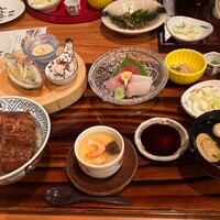 炭焼うな富士 白壁別邸 - 