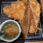 活あじ丼 内浦 - 