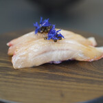 プレゼンテ スギ - 