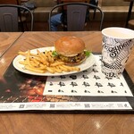 ショーグンバーガー - チーズバーガー+ポテトドリンクセット