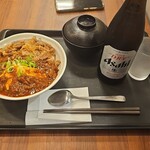 松屋 - 富士山豆腐の本格麻婆コンボ牛めし