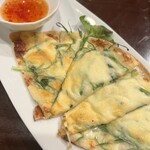 吟彩 - 吟彩風ピザ（590円）