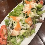吟彩 - スモークサーモンのシーザーサラダ（790円）