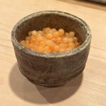 登喜和鮨 - 三面川産 鮭腹子とと豆