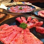 焼肉問屋 牛蔵 - 