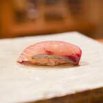 東麻布 天本 - 西伊豆天然しまあじ