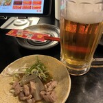 しーさ - まずは付き出しのすじポンとオリオンビールで乾杯