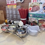 横浜家系ラーメン 印西家 - 店内2
