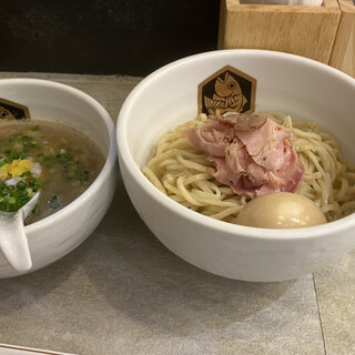 真鯛らーめん 麺魚_1