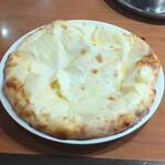 バンチャガル - セットのチーズナン
