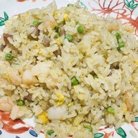 広東料理　翡翠廳 - しっとり五目チャーハン
