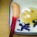 神田笹鮨 - 季節もののつばめ生姜