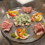 FAR YEAST TOKYO Brewery&Grill - 