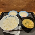 松屋 - 半熟玉子かけごはん とろろ