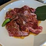 焼肉ワンダーカルビ - 兄ぃもチビも同じメニュー　　　　　　　　　　　　　ミックスランチＬ(税込1,900円)　　　　　　　　　　　　カルビ・ハラミ・ロースのミックスですよ…