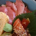 まぐろ屋 小梅 - 本鮪丼 アップ