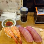 いなせ寿司 - エビ ￥264  中トロ ￥462