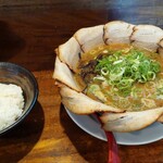 tenshoura-men - 天翔チャーシュー麺ごはんセット