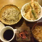 小天丼とせいろそばのセット