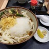 牧のうどん 博多バスターミナル店