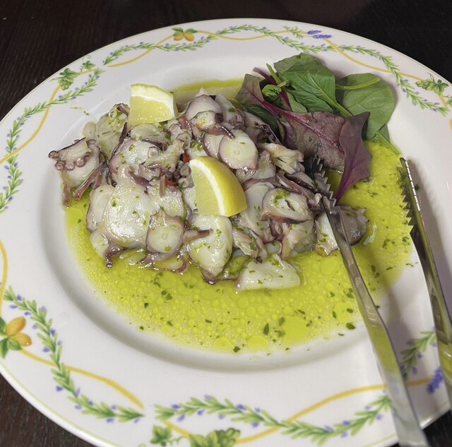 Heroes' Table photo 3