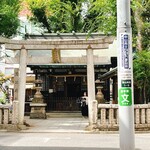 Oozeki Chuukasoba Ten - お店近くの恵比寿神社