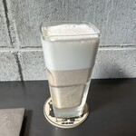 ホンキートンク - フォームドミルクのカフェオレ