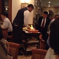 エリオ・ロカンダ・イタリアーナ - 岩塩に炎がボーッ(^_^)