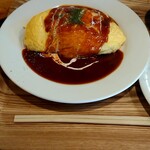 アミューズ カフェ プラス - デミグラスオムライス  ( クラッシックスタイル )
