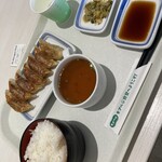 Nagasaki Champon Ringahatto - 餃子7個定食（＾∇＾）