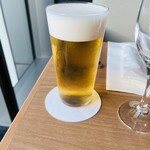 ザ・サーティース レストラン - 生ビール！グラスが薄くて泡が細かい。