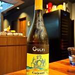 イル ネッビオ - 白ワインはグルフィのカリカンティ2019をチョイスしました(o^^o)