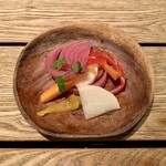 カフェ ラ・ボエム - 旬野菜のピクルス ¥350