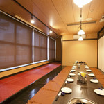 炉端かば - 設備が整っている大宴会場で、忘れられない思い出を作れます