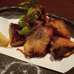 全席個室居酒屋 忍家 - 大蒜カツオの唐揚げ