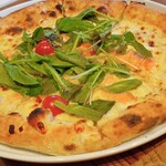 goodspoon pizzeria＆cheese 立川店 - スモークサーモンのピッツアサルモーネ
