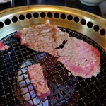 焼肉の名門すずき - 