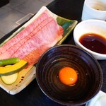 Yakiniku No Meimon Suzuki - 飛騨牛サーロインすき焼き風薄切り焼肉霜降り(2,600円)