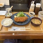 食べ処 飯介 - 