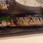 パルナス亭 - さんま定食のさんまは新さんま